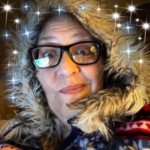 Meet your Posher, Valerie